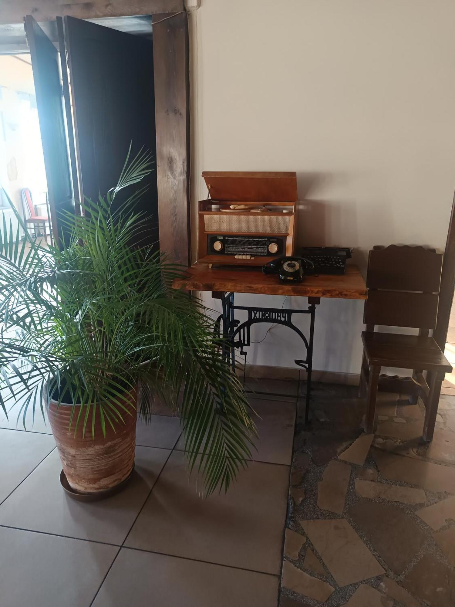 Zajazd Pod Kominkiem - Brzoza Kolo Torunia Exterior foto