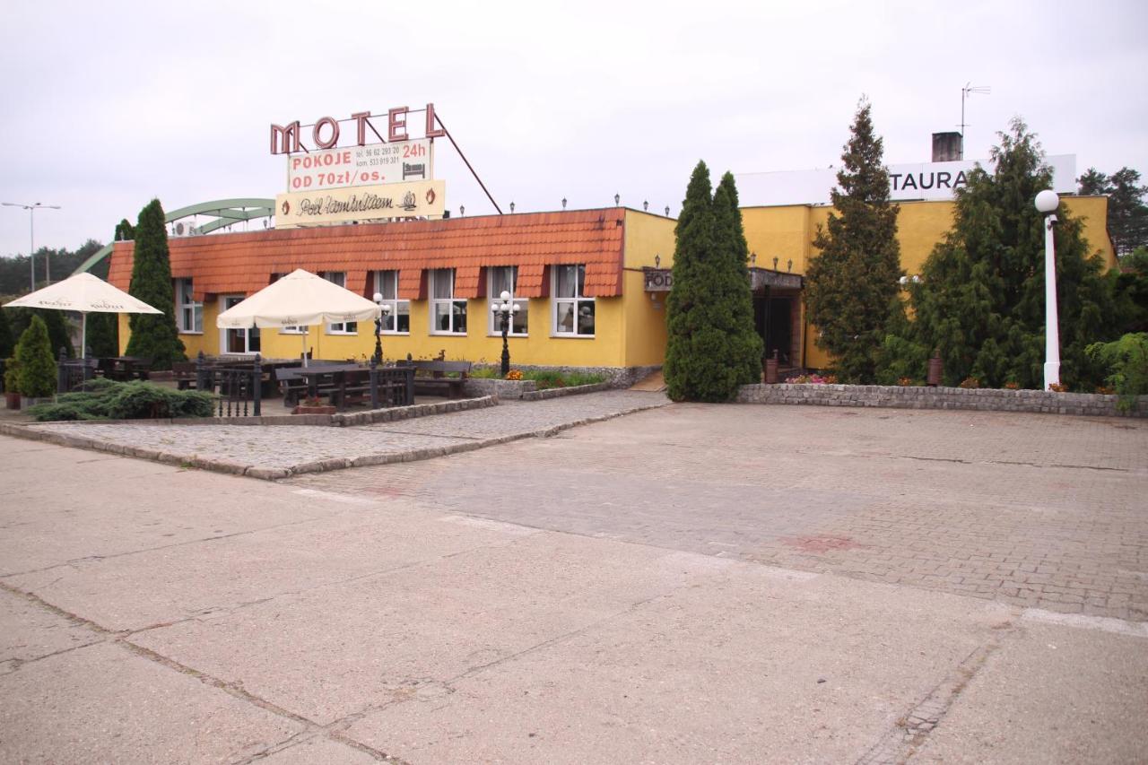 Zajazd Pod Kominkiem - Brzoza Kolo Torunia Exterior foto